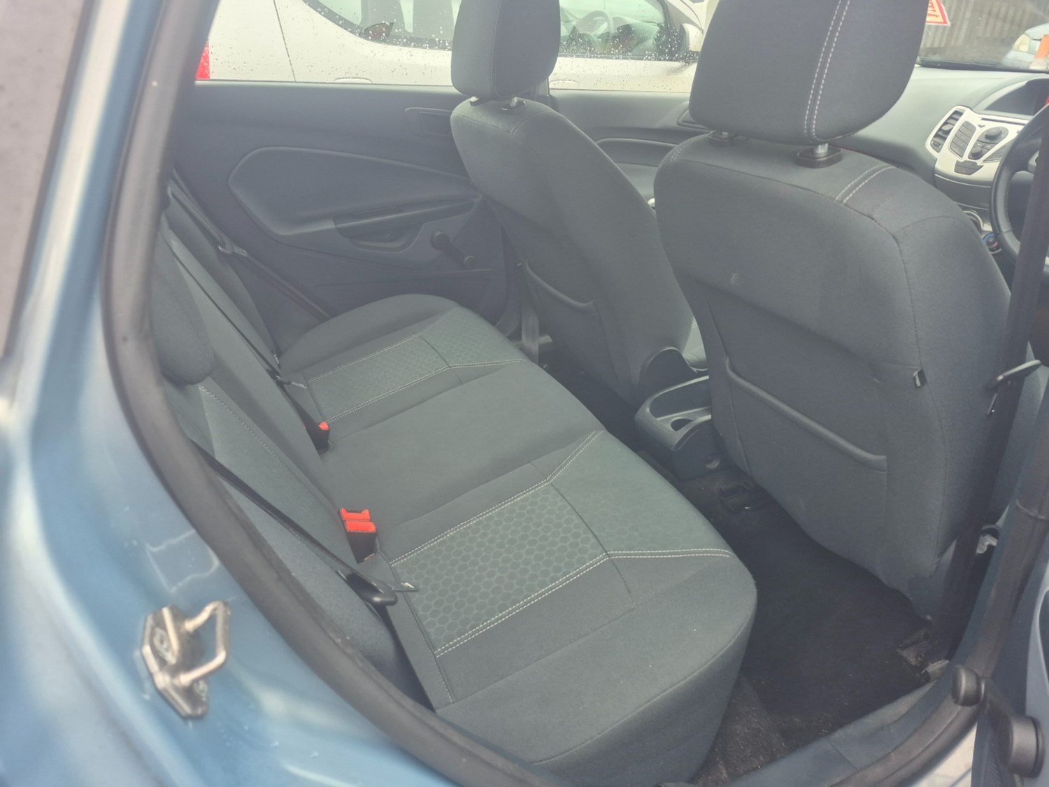 2009 Ford Fiesta – photo 5