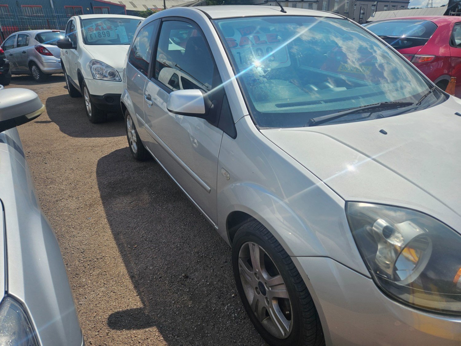 2008 Ford Fiesta – photo 2