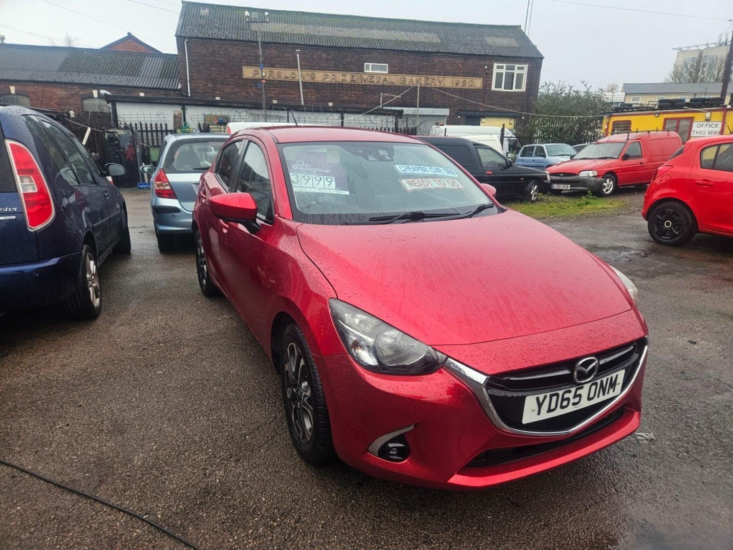 2015 Mazda Mazda2 – photo 2